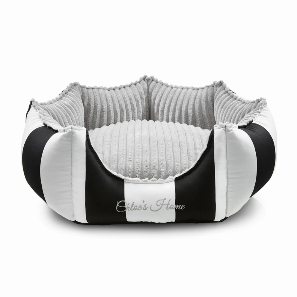 Chloe's Home Monte Carlo Bed for Dogs and Cats (Black)