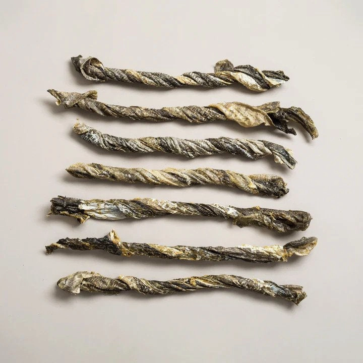 Cod Skin Crunchy Sticks Dog & Cat Treats