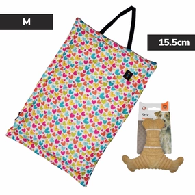 Skatrs Cozy Love Print Mat for Dogs & Cats   Barkbutler x Fofos Brown Woodplay Triangle Chew Dogs Toy Combo