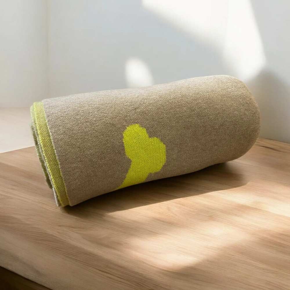 Talking Dog Club Bone Print Viscose Blanket For Dogs (Ivory and Green)