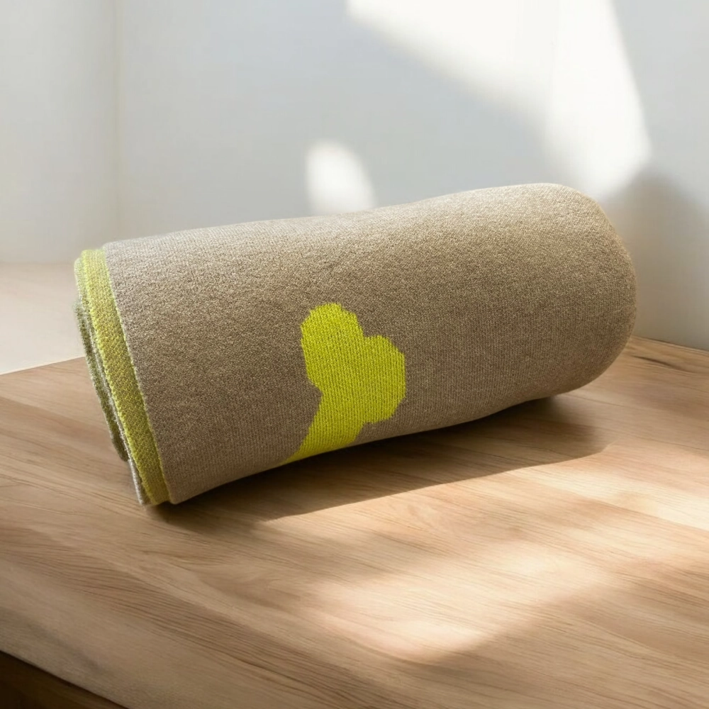 Talking Dog Club Bone Print Viscose Blanket For Dogs (Ivory and Green)